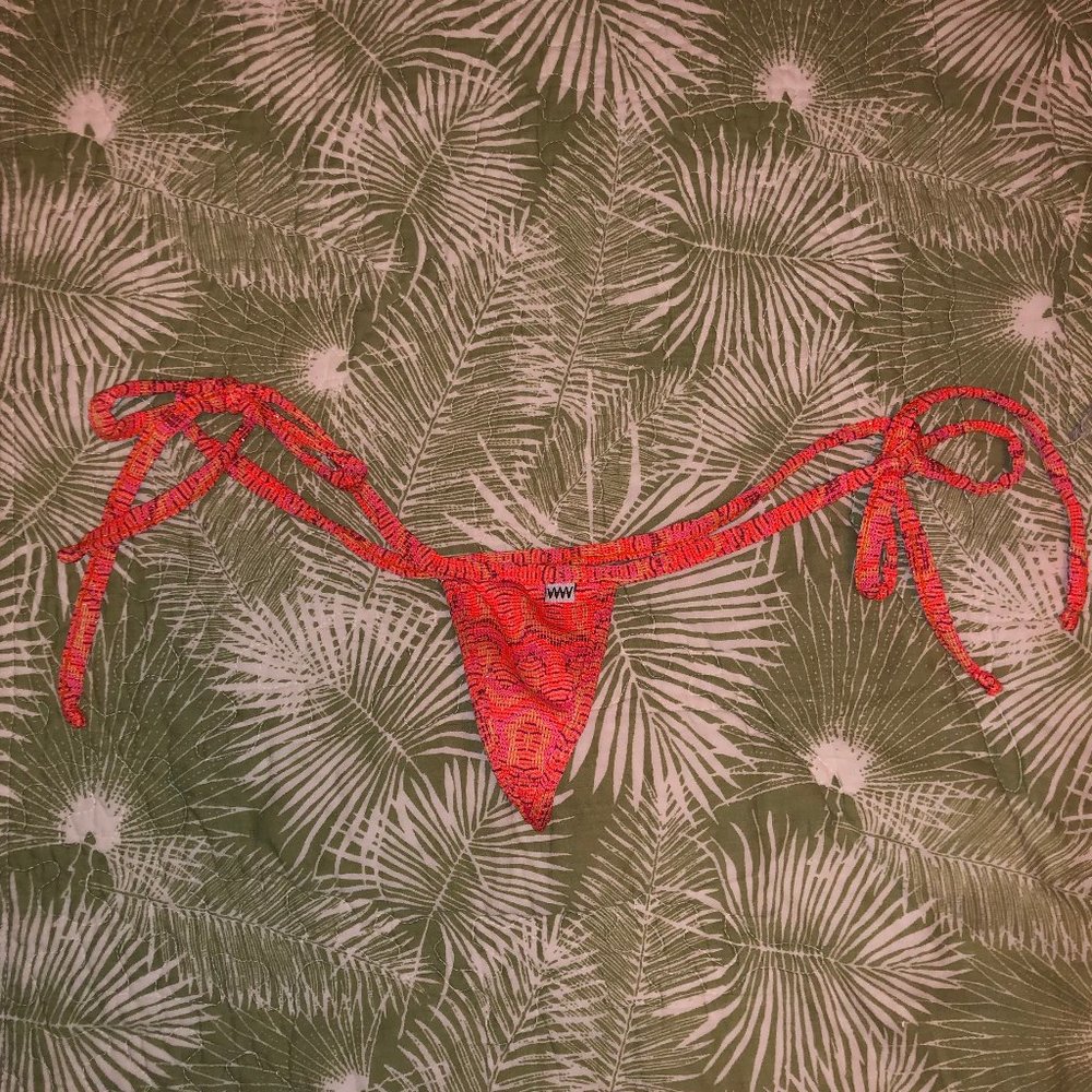 Wicked Weasel Micro-kini